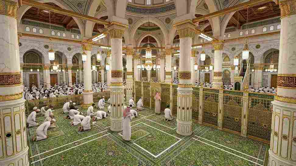 An illustration of Saudi Arabia's main Miqat boundaries, the Ihram garment, and prohibited activities during Umrah.